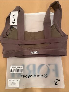 FORM ACTIVEWEAR Sweetheart Supporter Sports Bra in Walnut XS